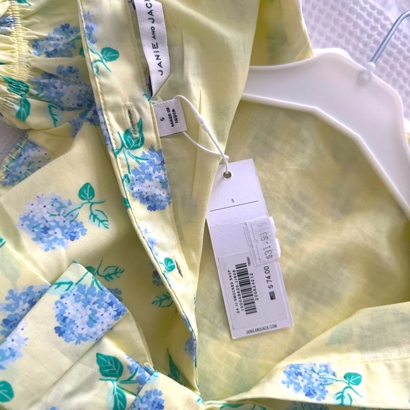 Janie and Jack | The Charlotte Smocked Dress | 5T - Picture 4 of 4